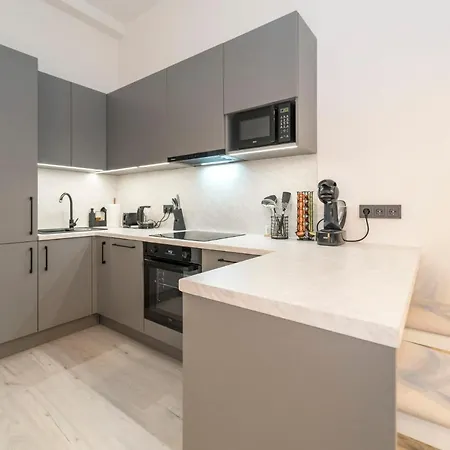 Cozy And Bright 公寓